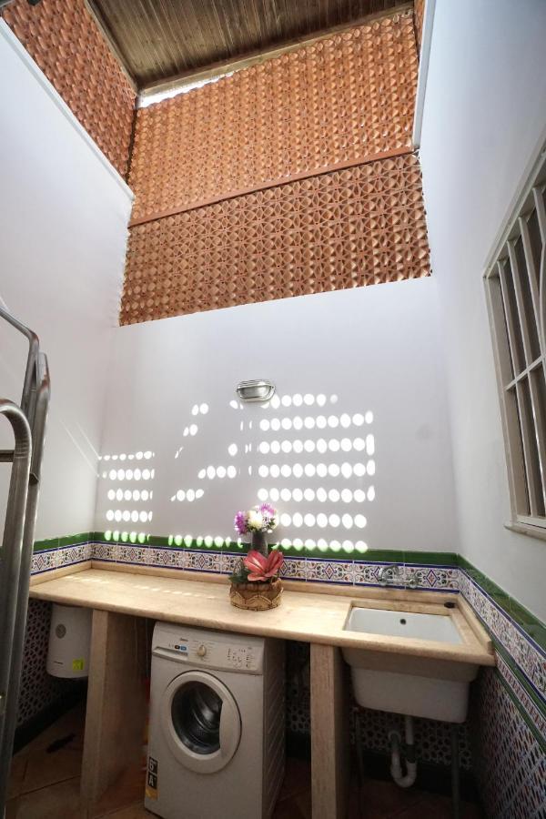 Casa Paola- By The Beach-1,5 Km From 切萨雷奥港 外观 照片